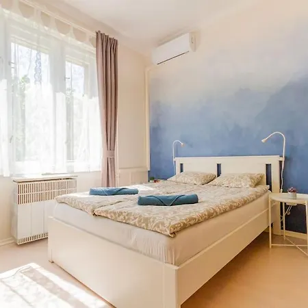Perl Apartment- Air Conditioned, Cozy Near Varosliget Budapest