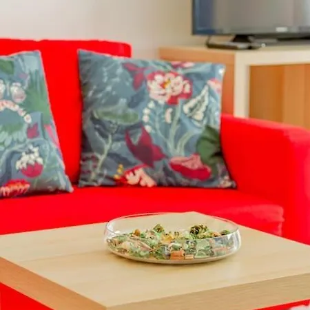 Perl Apartment- Air Conditioned, Cozy Near Varosliget Apartment