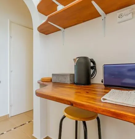 Perl Apartment- Air Conditioned, Cozy Near Varosliget Apartment