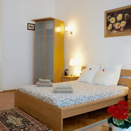 Vazquez City Center Confortable Flat * Budapest