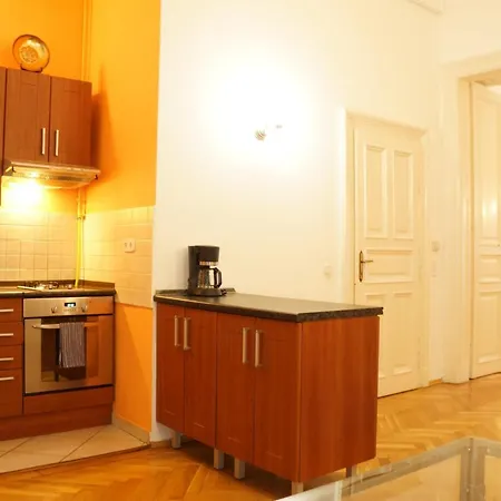 Vazquez City Center Confortable Flat Budapest