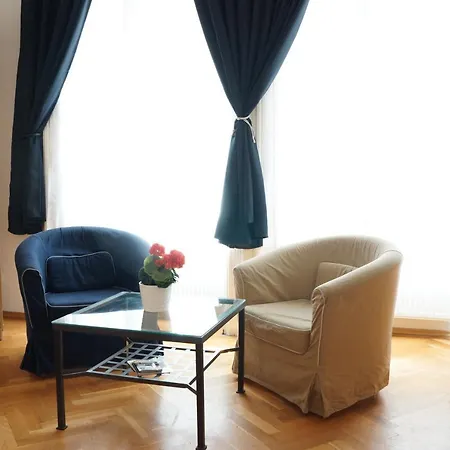 Vazquez City Center Confortable Flat Apartment Budapest