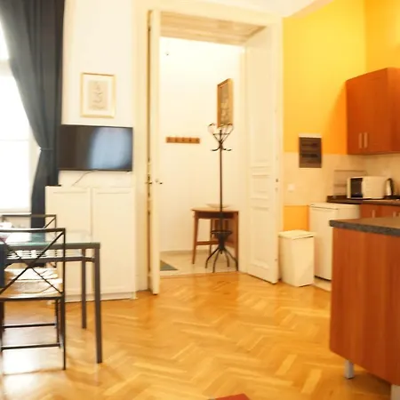 Apartment Vazquez City Center Confortable Flat Budapest