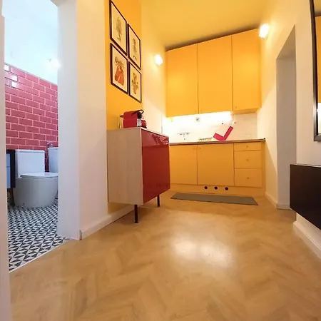 Apartman Art & Design *