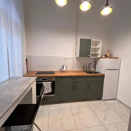 Calm, Artistic 9th Distric Central City Apartment Budapest