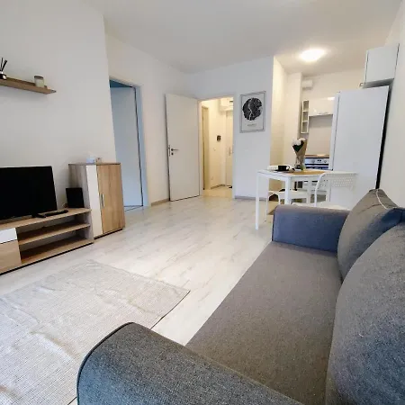 Apartment Garden Getaway #freeparking