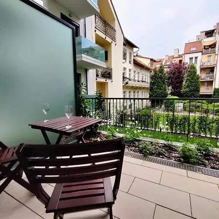 Apartment Garden Getaway #freeparking *