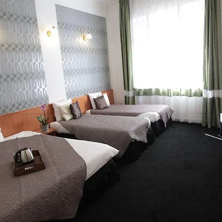 Bed & Breakfast Butterfly Danube Budapest