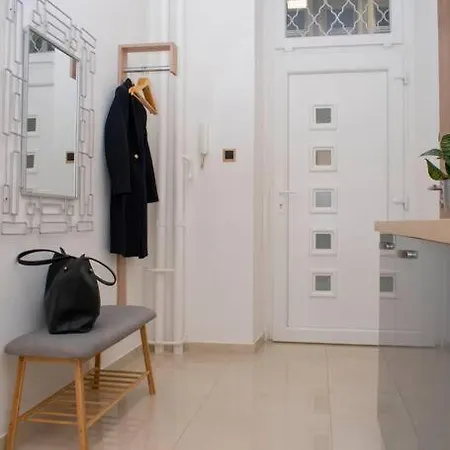 Apartment Elegant Stylish Modern Downtown Next 2 Danube Budapest