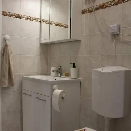 Apartment Next To The River Budapest