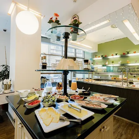 Sweet Apartmanhotel 4*