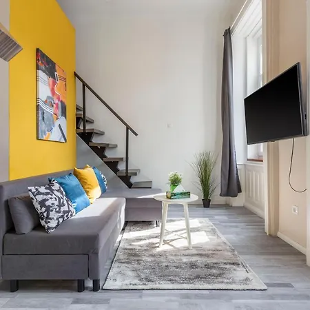 Apartment Deluxe Akacfa In The Heart Of