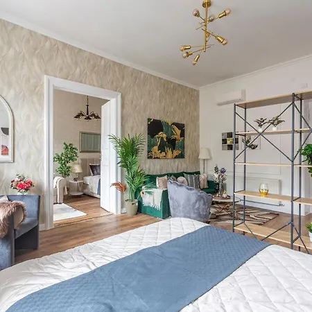 Luxurious Art Deco In The Heart Of *