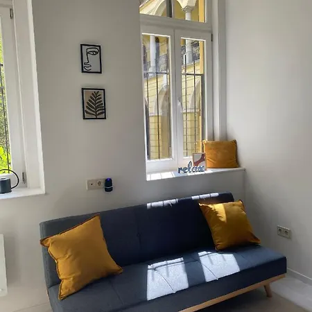 Apartment F27 Ferenc
