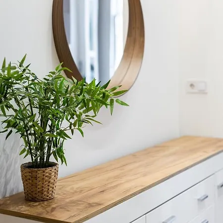 Csengery Deluxe With Balcony Apartment Budapest
