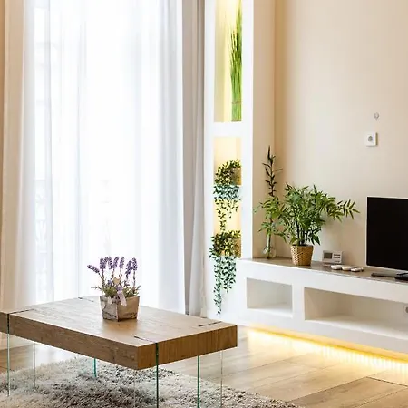 아파트 Csengery Deluxe With Balcony 부다페스트