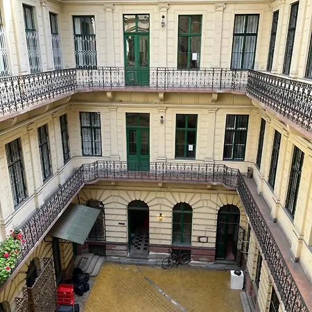 Casa Nora Liszt Ferenc Ter Apartment Budapest