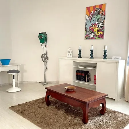 דירה Elegant 125m2 In Center Of *