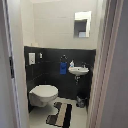 Park West - Free Parking Apartment Budapest