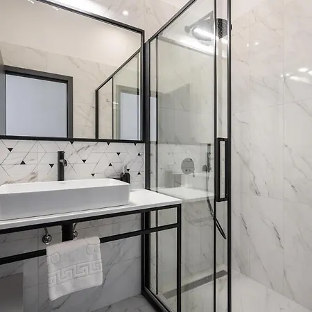 Astoria Boutique Suites- Location By Bqa Hotel *