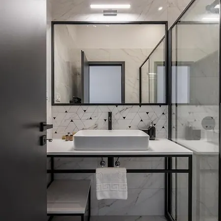 Hotel Astoria Boutique Suites- Location By Bqa Budapest