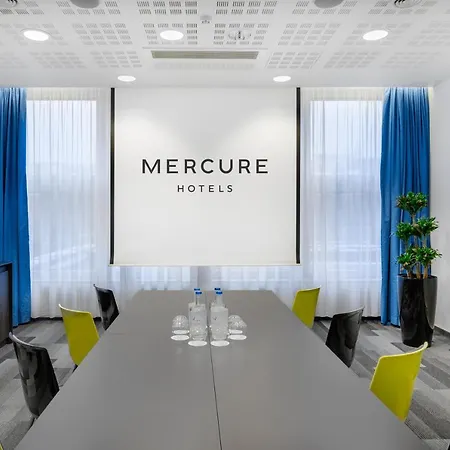 Mercure Castle Hill Отель