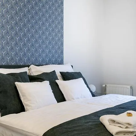 Bence Apartment