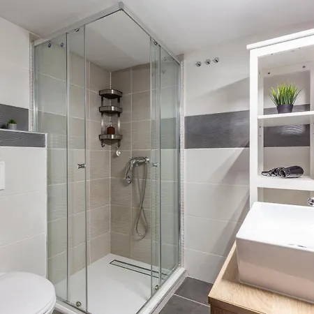 Apartment Deluxe Akacfa In The Heart Of *