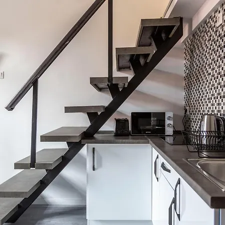 Apartment Deluxe Akacfa In The Heart Of Budapest