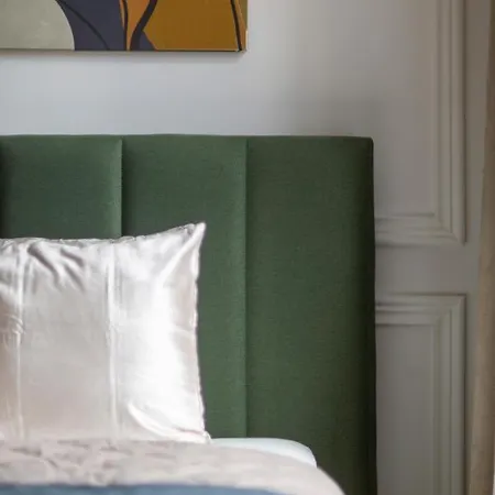 Luxurious Art Deco In The Heart Of Apartment *