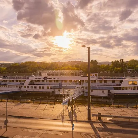 Fortuna Boat 3* Budapest