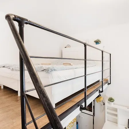 Apartment Live Like A Local At The Rustic Hockey Hut Budapest