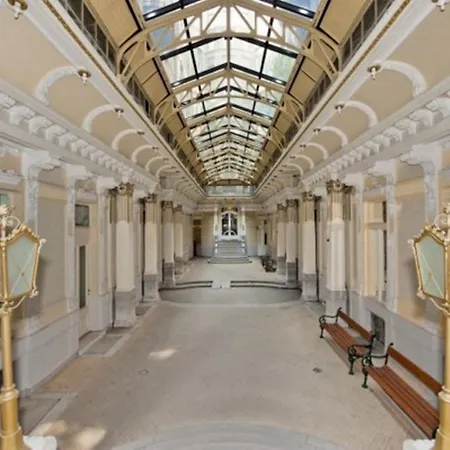 Palazzo Del Re Apartment