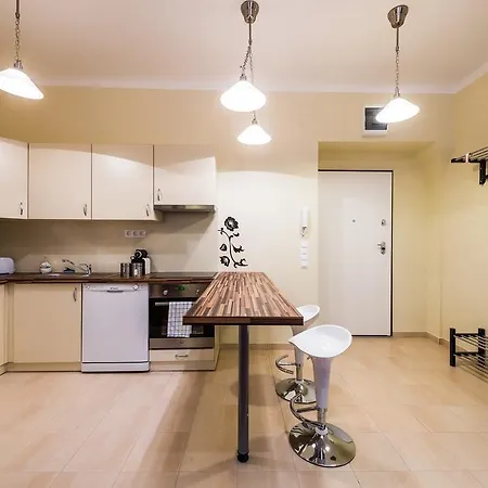 Apartment Exclusive