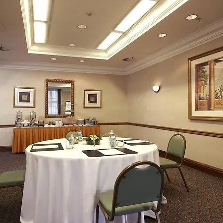 Hotel Millennium Court, - Marriott Executive 4*