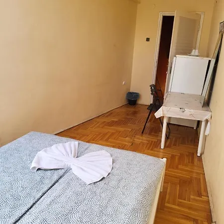 Vendégház Casa Nora *