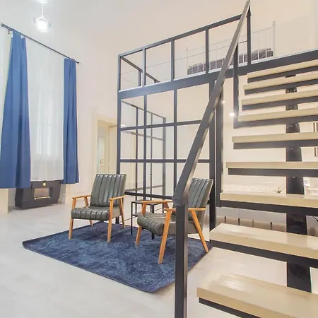 Industrial Double Loft Apartment