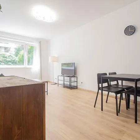 Apartment Spring House With Free Private Parking *