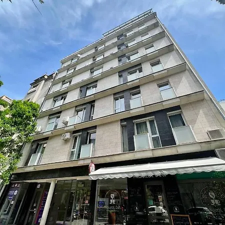 Lotus Downtown Apartment Budapest