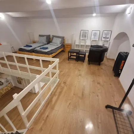 Pipa Utca 6 * Budapest