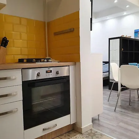 Unique Offer, Two In One! 2 Studio Egyuett *