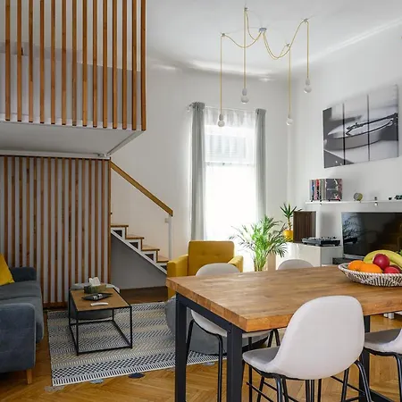 Aktrecords Apartment Budapest