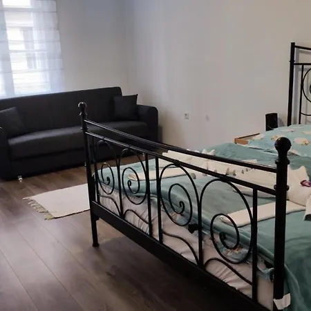 Perfect Located Flat With Gametable Budapest