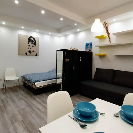 Unique Offer, Two In One! 2 Studio Egyuett * Budapest