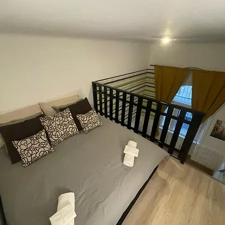 Apartment Hegedu 5 , Stylish *
