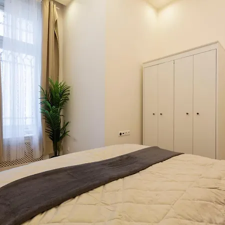 Luxurious In Liszt Ferenc Square Apartamento *