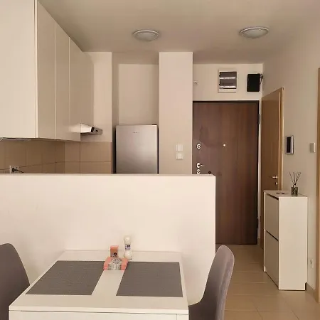 Апартаменты Near Danube *