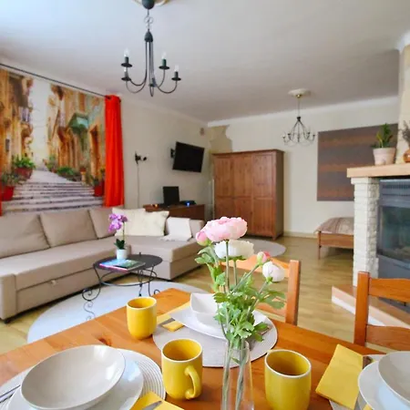 Cosy Castle Apartment *