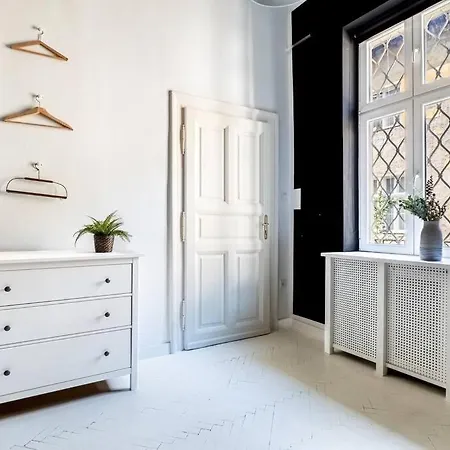Broadway 2bedroom Apartment Budapest
