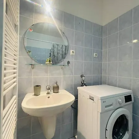 Close To Andrassy Avenue For 4 Persons * Budapest